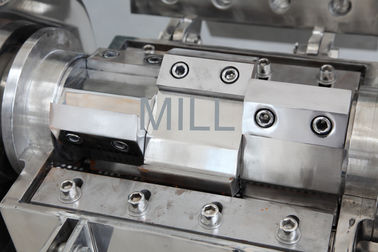 2.2-15kw Plastic Coarse Crusher / Powder Grinder Mill Custom Voltage Stable